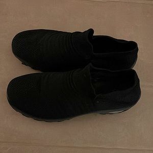 Black slip on walking athletic shoes